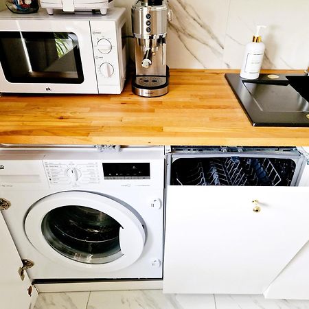 J&W Apartments Grojecka Glam Flat Warsaw Ngoại thất bức ảnh