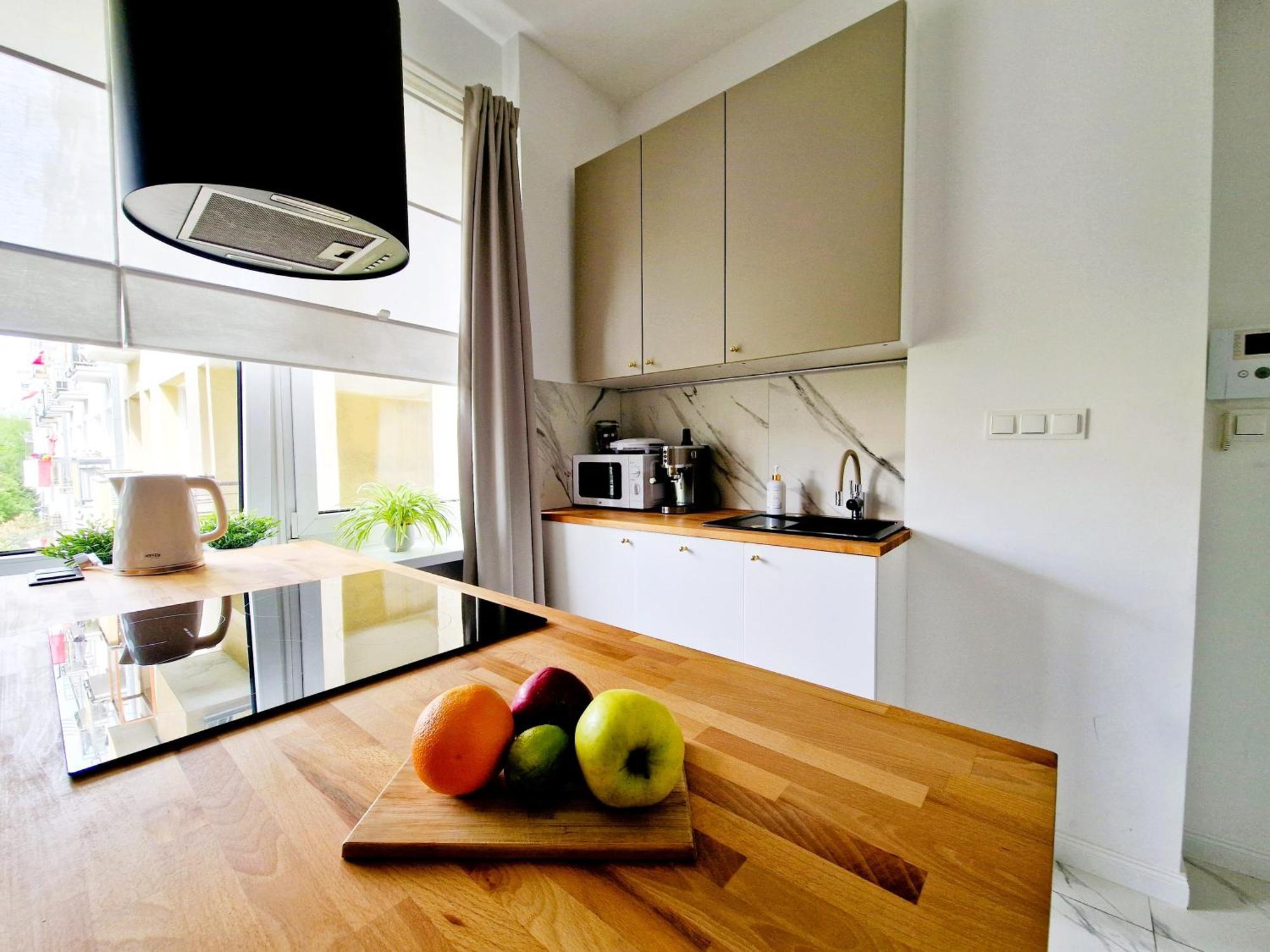 J&W Apartments Grojecka Glam Flat Warsaw Ngoại thất bức ảnh